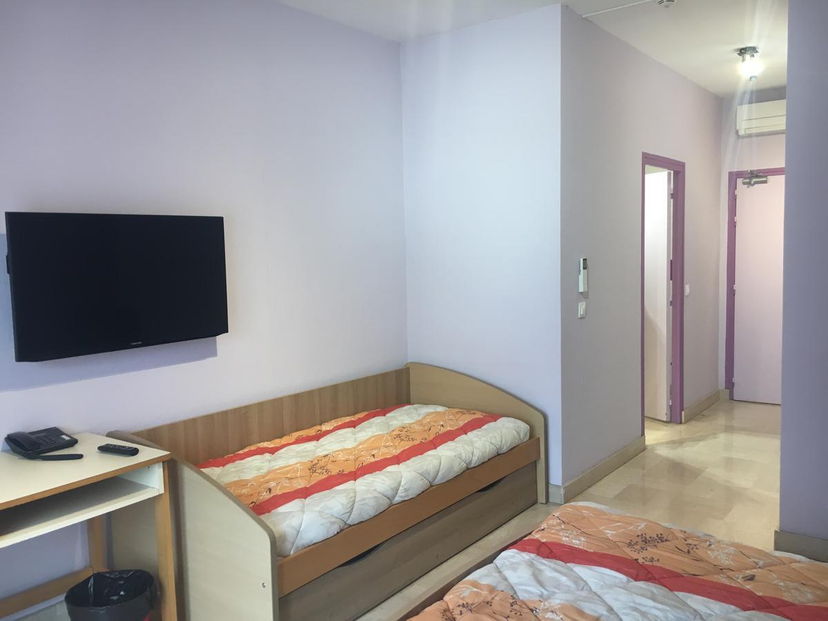 פונטנה-או-רוז Residence Universitaire Lanteri מראה חיצוני תמונה