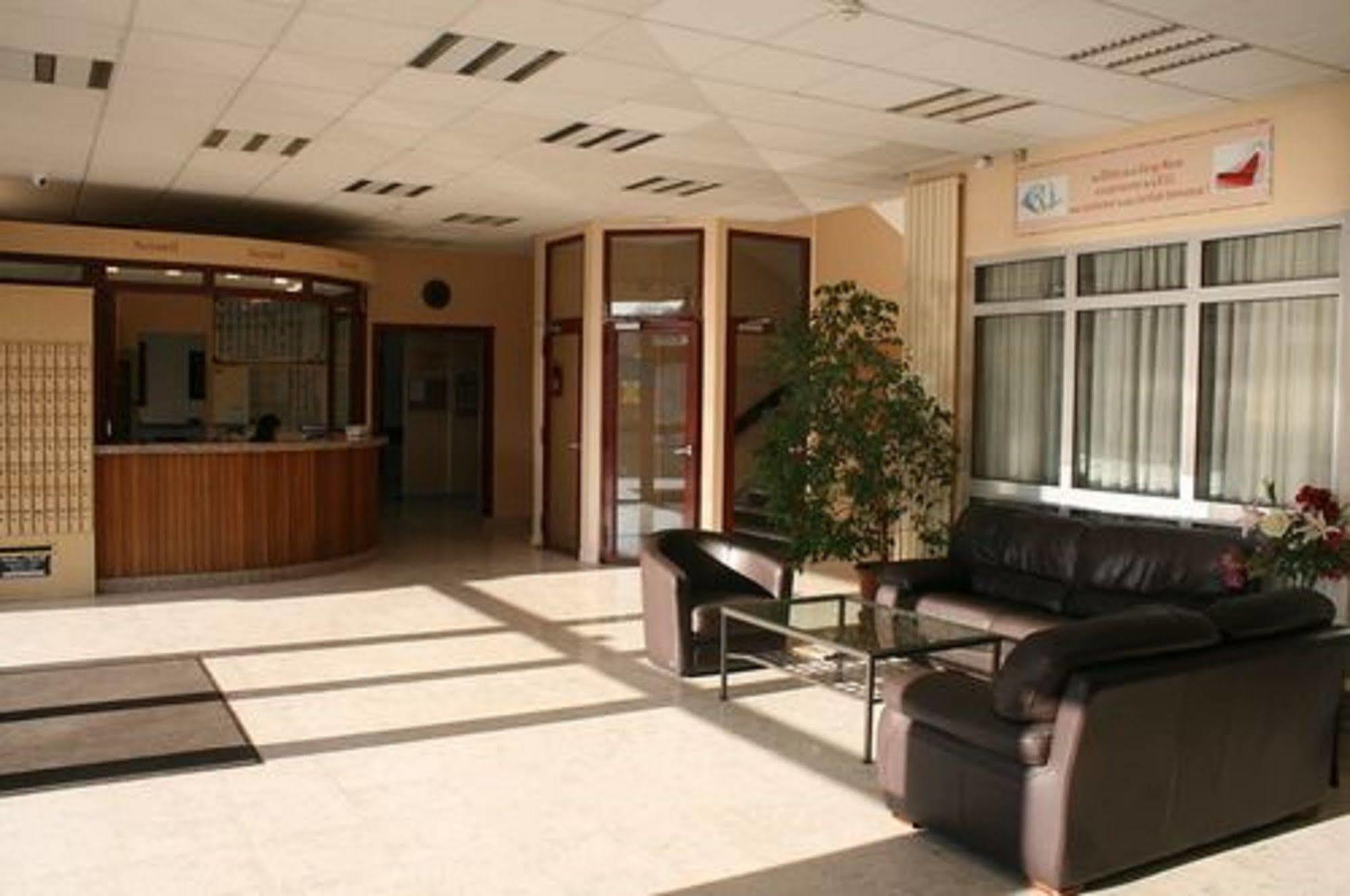 פונטנה-או-רוז Residence Universitaire Lanteri מראה חיצוני תמונה